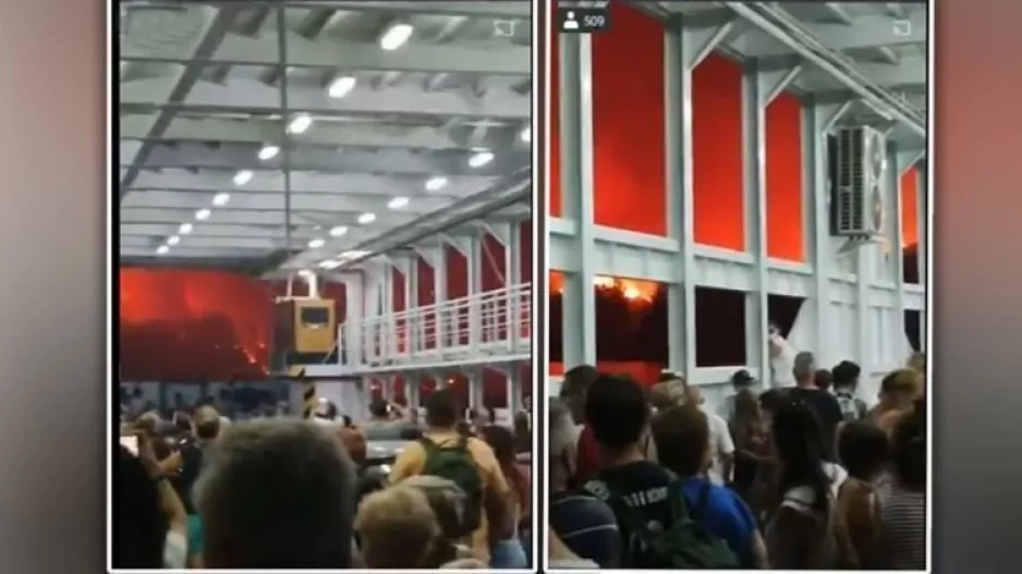 (ΒΙΝΤΕΟ) Συγκλονίζουν οι εικόνες από το φέρι μποτ της διαφυγής από την κόλαση της φωτιάς