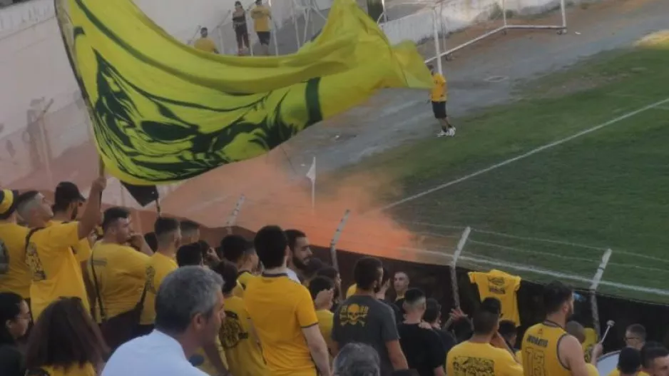 ΘΥΡΑ 3!