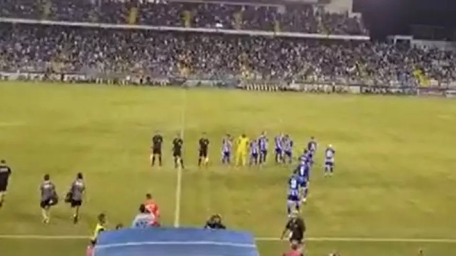 (ΒΙΝΤΕΟ) Είσοδος ομάδων στο... καυτό "ΠΑΠ"
