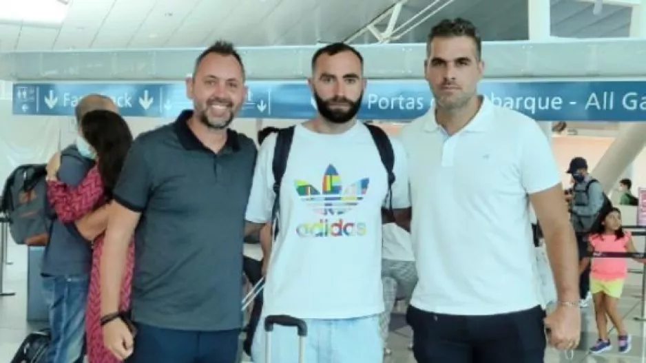 DEAL με υπογραφή Βάλε!