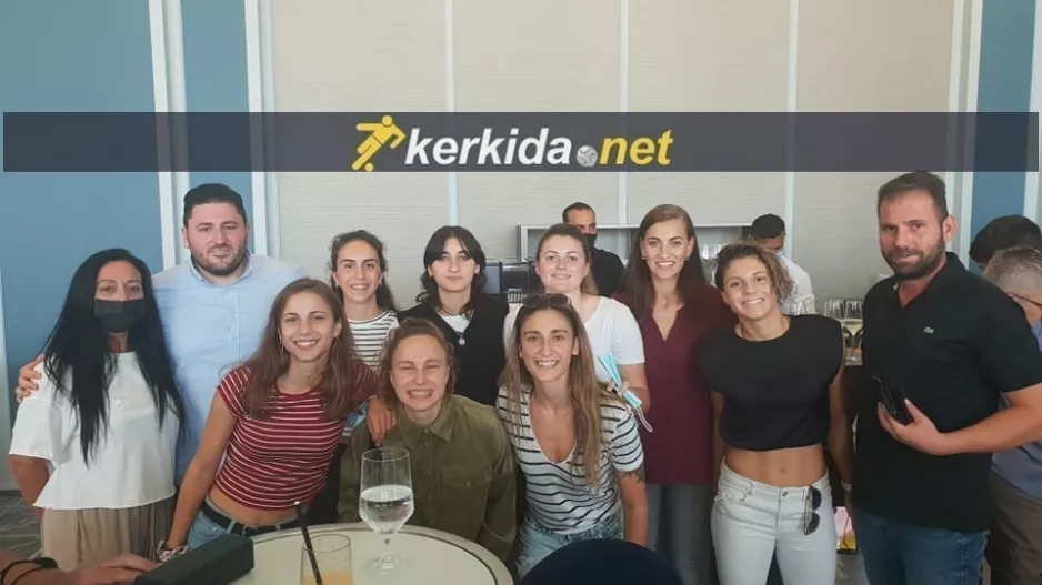 Αποκαλύπτεται...