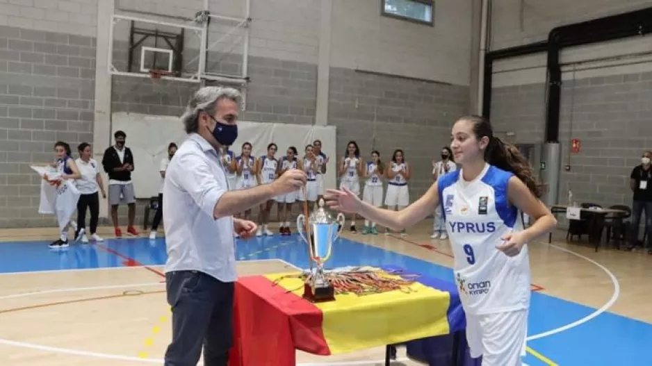 Οι Νεανίδες ‘καθάρισαν’ ξανά τη Μάλτα στον τελικό με… πολυβόλο Στυλιανίδη!