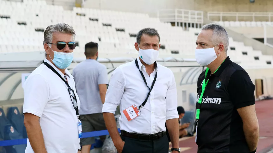 Νωρίς... ο Πρόεδρος!
