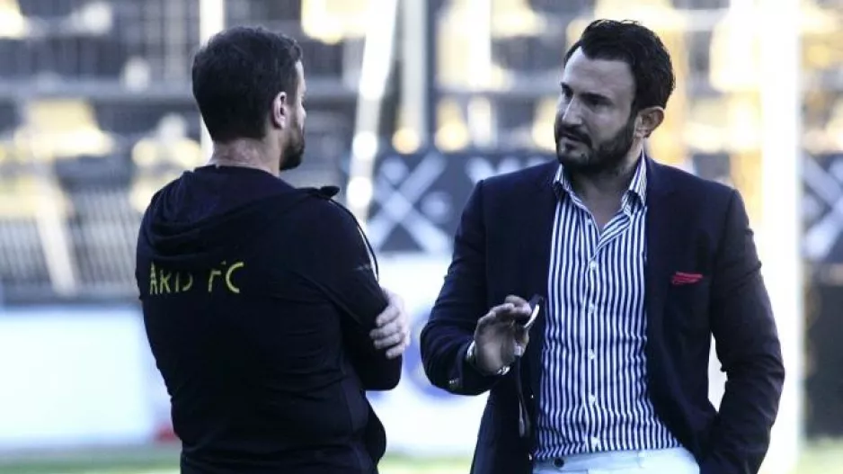 Άρης: Ξανά στο ψάξιμο για στόπερ