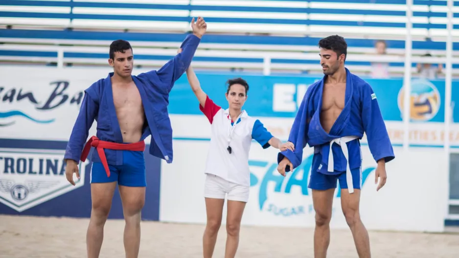 Οι Φοινικούδες φιλοξενούν το 1ο Παγκόσμιο Πρωτάθλημα Παράκτιου Σάμπο!