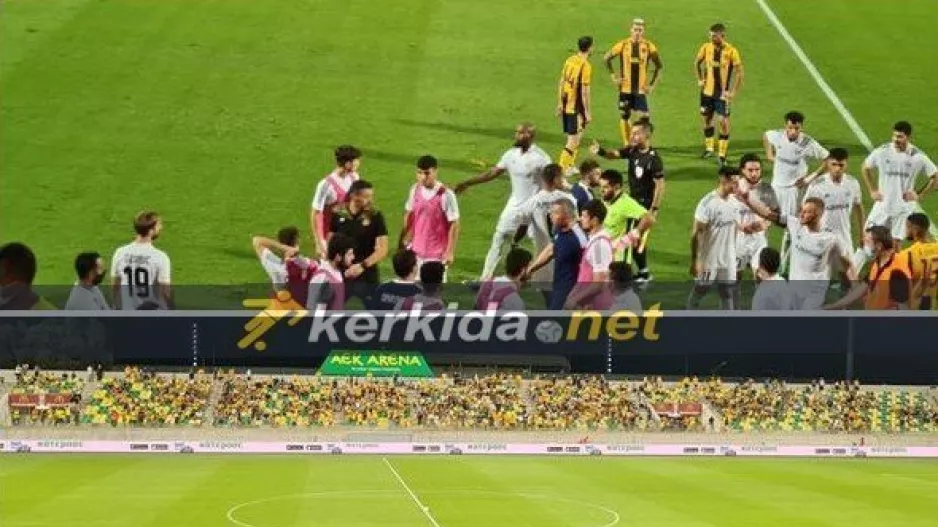 ΕΝΤΑΣΗ και προσωρινή ΔΙΑΚΟΠΗ στην ΑΡΕΝΑ (βίντεο)