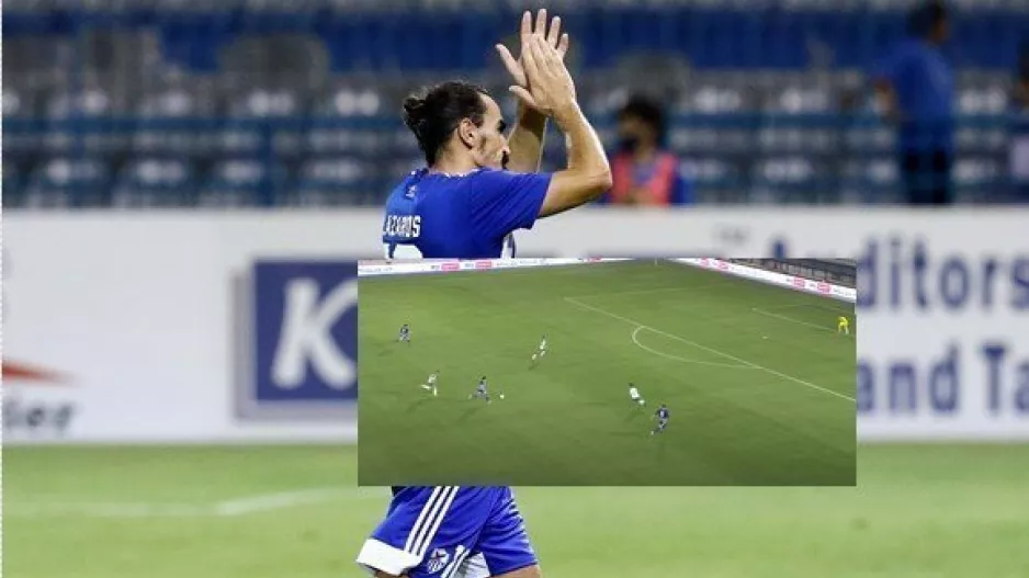 Λάζαρος/ Στο τρεις εναντίον δύο... έπαιξε για την ομάδα! (Βίντεο)