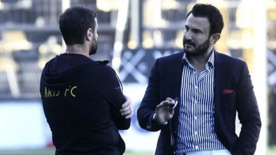 Στην Αγγλία ο Καρυπίδης- Kλείνει τον επιθετικό