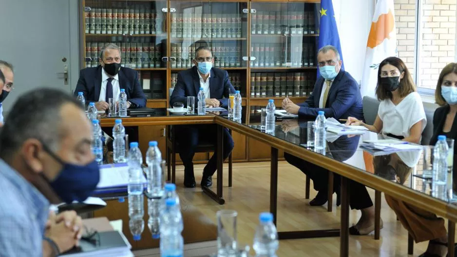 Πλαστά πιστοποιητικά: 5 καταγγελίες