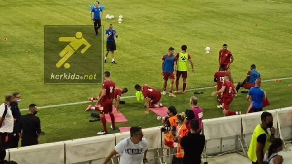 Η εντεκάδα του Ρόνι Λέβι (Τρεις αλλαγές)