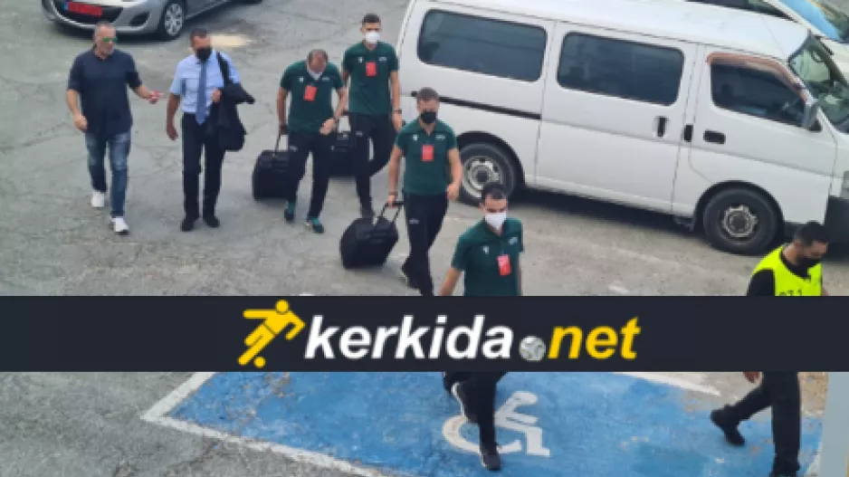 ΦΩΤΟΣ/Στο "ΠΑΠ" η ομάδα των διαιτητών