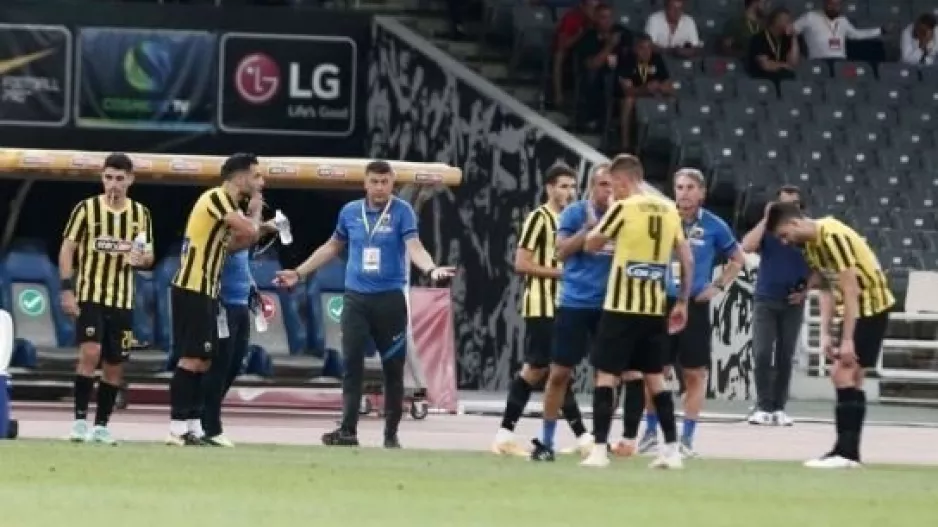 Οι πρώτοι που αποχωρούν από την ΑΕΚ