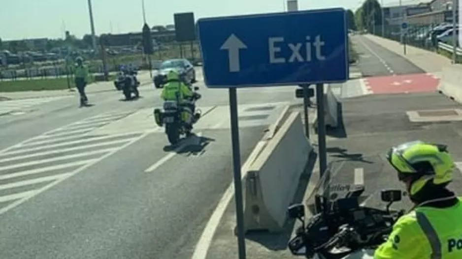 Αναχώρησε για Αμβέρσα με συνοδεία Αστυνομίας το "τριφύλλι"
