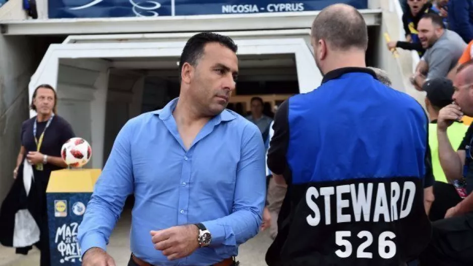 Κορυφή με τον ΑΠΟΕΛ!
