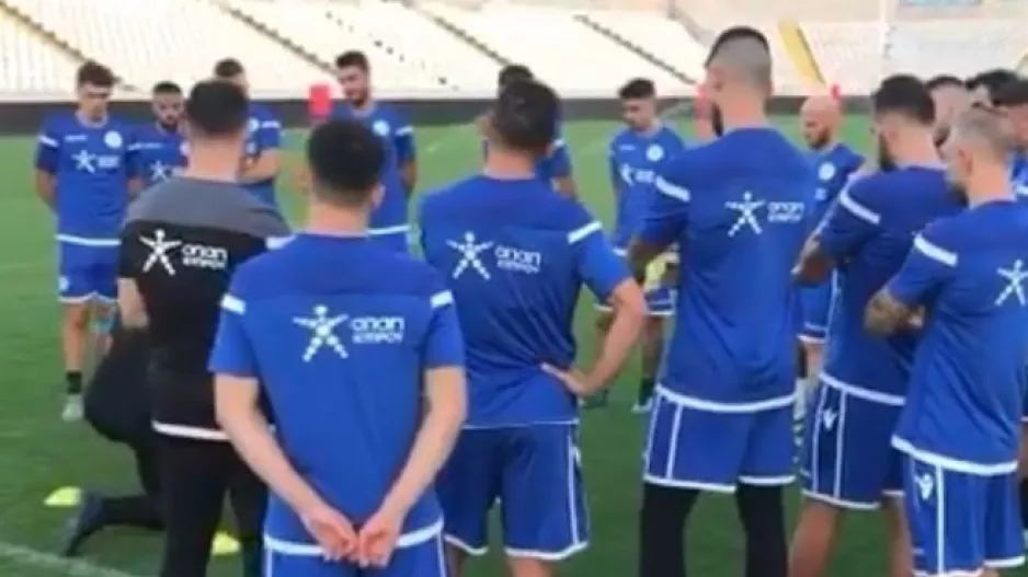 To "φροντιστήριο" του Κωστένογλου στους διεθνείς (βίντεο)