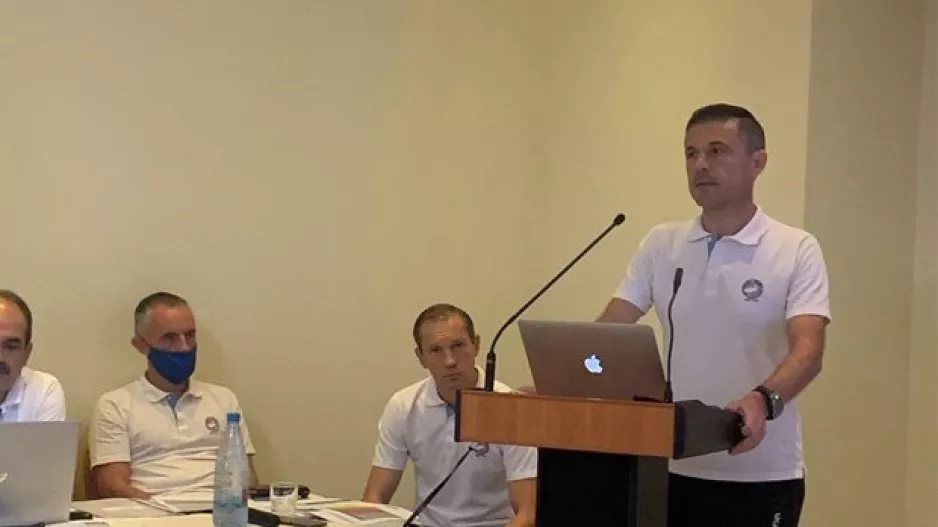 Μάζιτς/Όλοι οι διαιτητές υπό παρακολούθηση (φώτος)