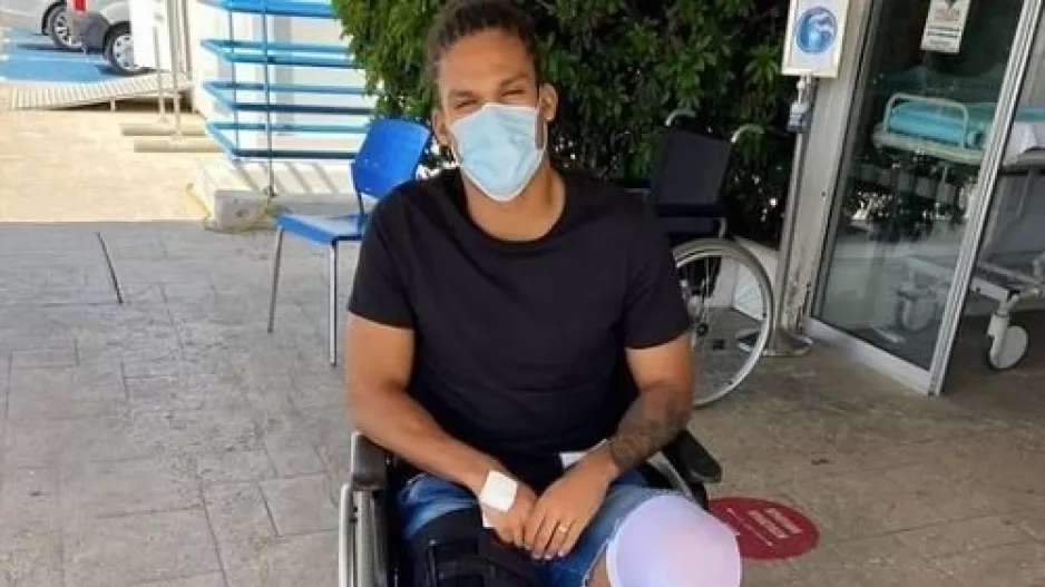 Εγχειρίστηκε ο Σάντος - "Θα επιστρέψω πιο δυνατός" (φώτος)