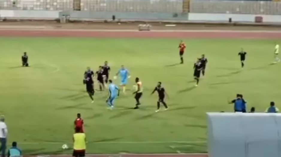 Buzzer beater φαουλάρα και χαμός στο ΓΣΖ! (βίντεο)