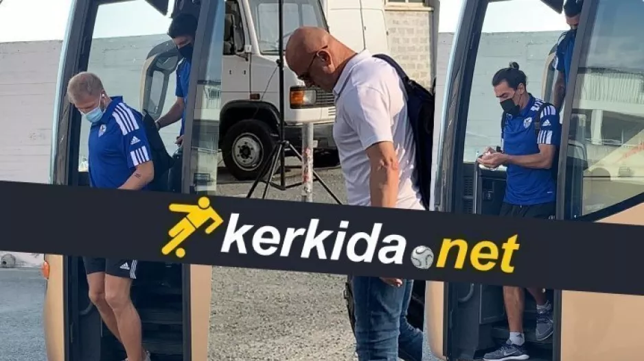 (ΦΩΤΟΣ) Η άφιξη της Ανόρθωσης στο Μακάρειο 