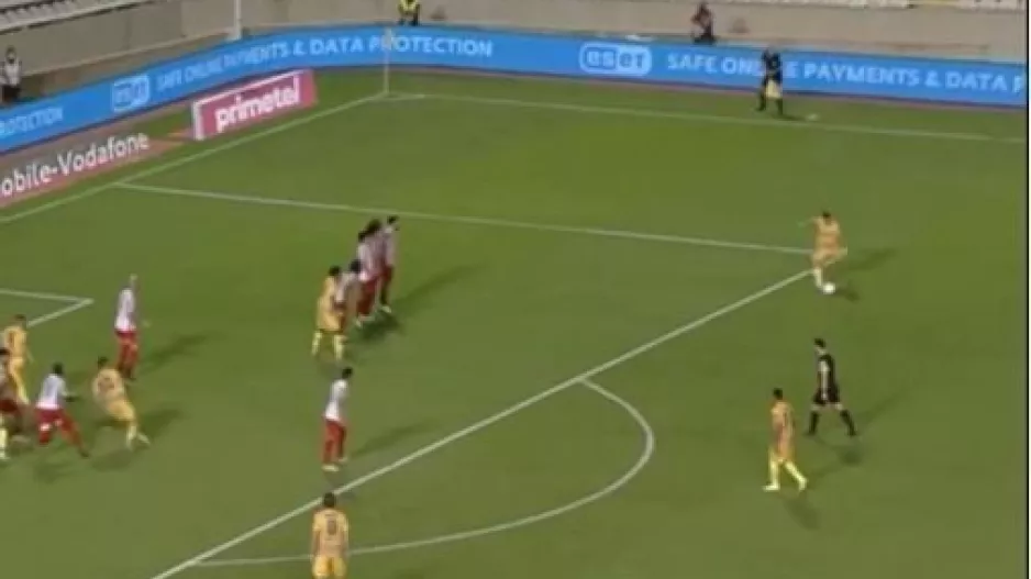 ΒΙΝΤΕΟ/Το 1-0 με εξαιρετικό φάουλ Ζαμπάλα