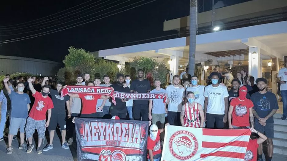 Η Θύρα 7 Λευκωσίας υποδέχθηκε τον Ολυμπιακό!