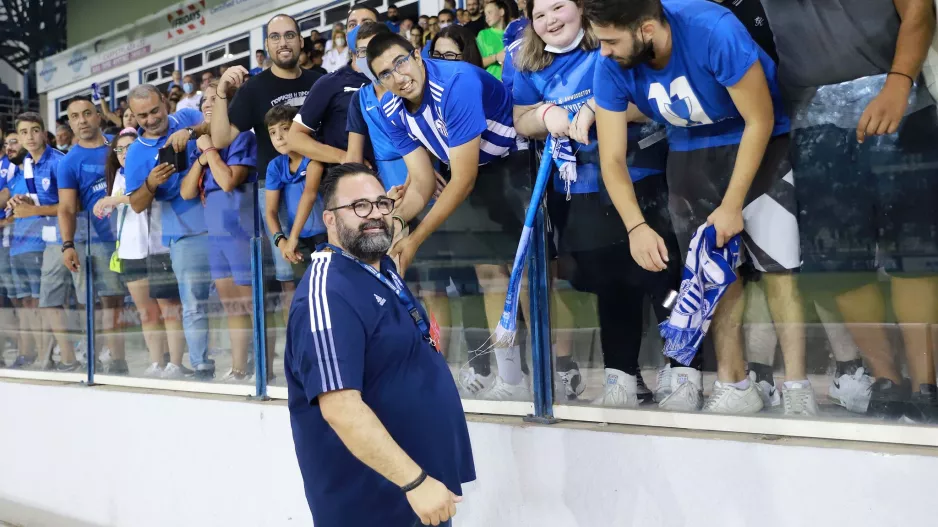 Έτσι και με Δόξα