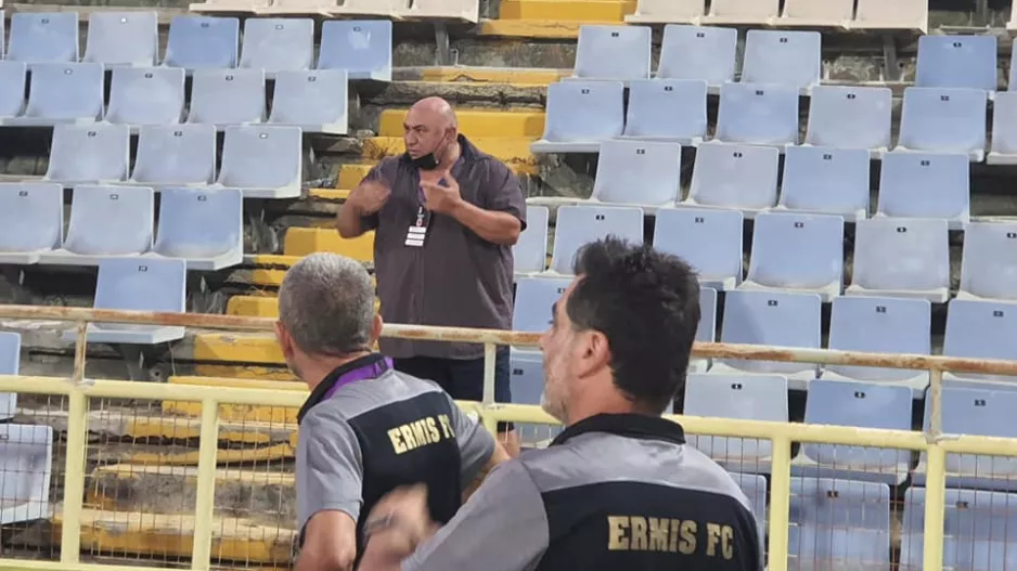 "Δεν πειράζει Πρόεδρε..."