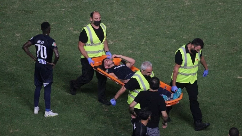 Χειροκρότησαν τον Καραμανώλη οι φίλοι της Ομόνοιας (βίντεο)