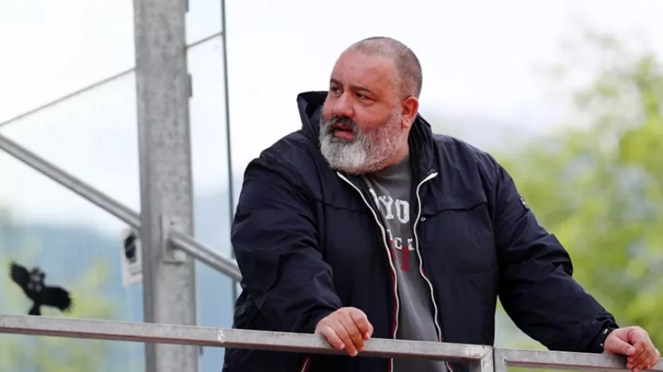 Απάντηση Καραπαπά για την υπόθεση Ροζ: «Σπεκουλάρετε σε μια θάλασσα ανοησίας»