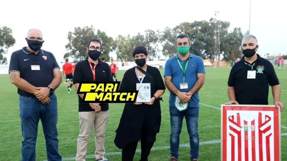 Τίμησε την Αναγέννηση η Νέα Σαλαμίνα 