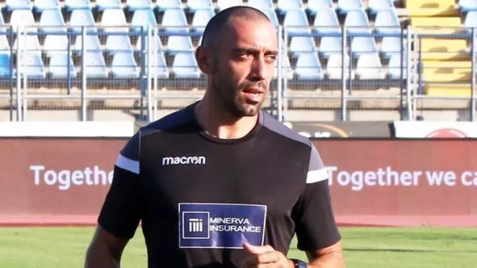 Έβγαλε... κίτρινη στα 19 δευτερόλεπτα (Πάφος-ΑΕΚ)