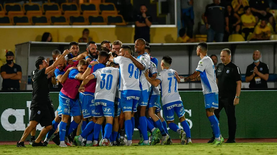 Απόλλων: Αποθέωση της ομαδικότητας