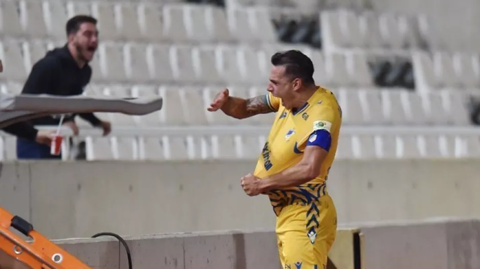 "Τέτοιος τύπος ο Σόουζα, αρχηγός και πυξίδα" 