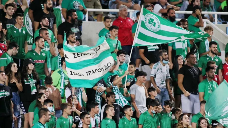 Με τον Λαό στο γήπεδο 