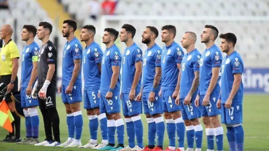 Και τώρα... Σλοβακία/ Εκτός ο Πιέρος - Εντός ο Κωνσταντίνος 
