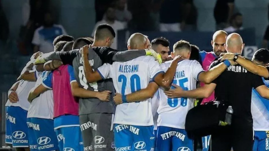 Απόλλωνας με "More than a team"! (Φώτο)