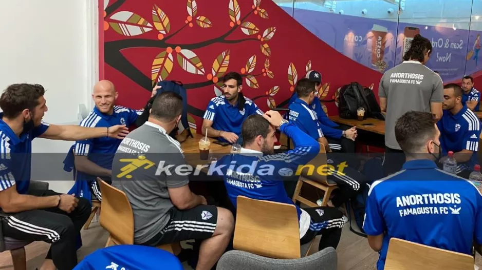 Καφεδάκι... πριν την πτήση!