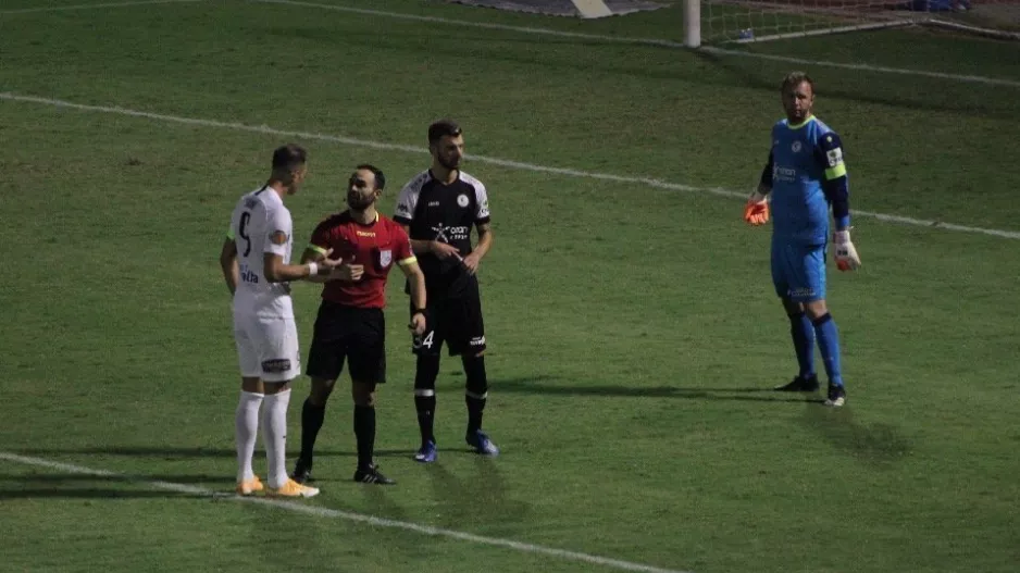 VAR και άκυρο γκολ του Σάσι