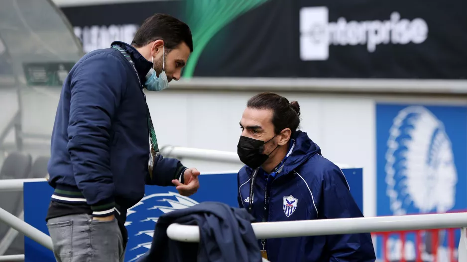 Κουβέντα με Λάζαρο