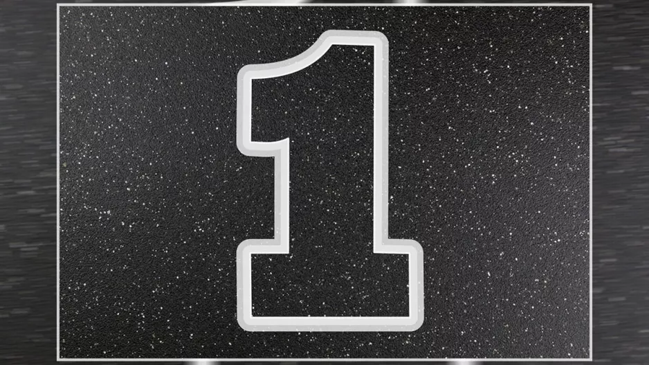 19 με... 11!
