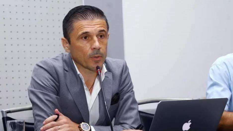Κύριε Μάζιτς...