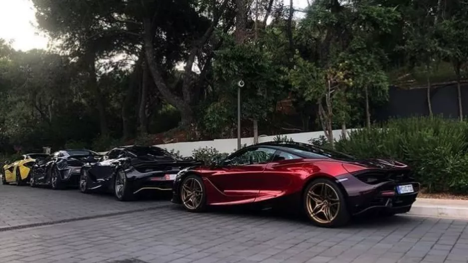Ζημιά σε McLaren λόγω φωτογραφίας
