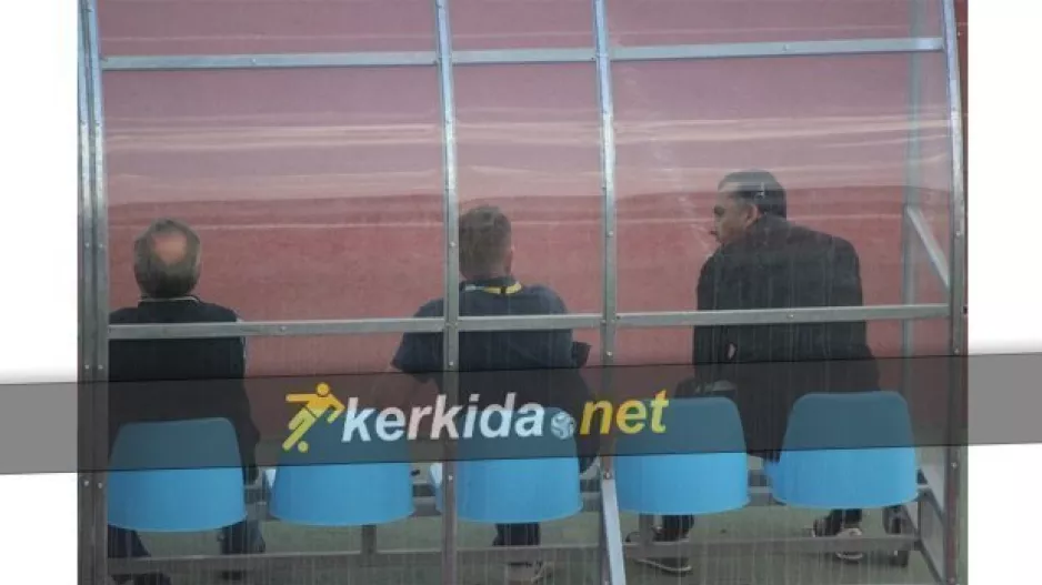 Στον πάγκο με Σωφρόνη οι διοικούντες... (φώτος)