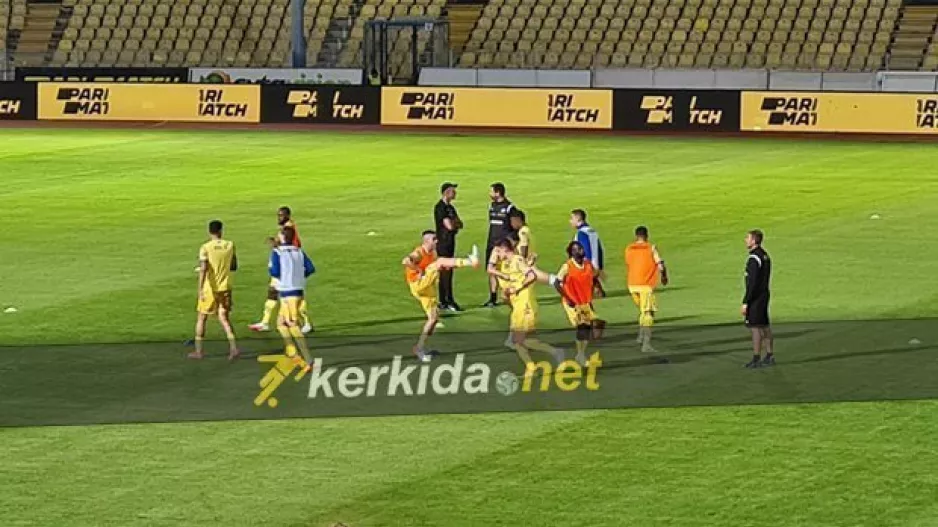 Οι 11 του Σωφρόνη με Μάγκλιτσα και Ντονγκαλά