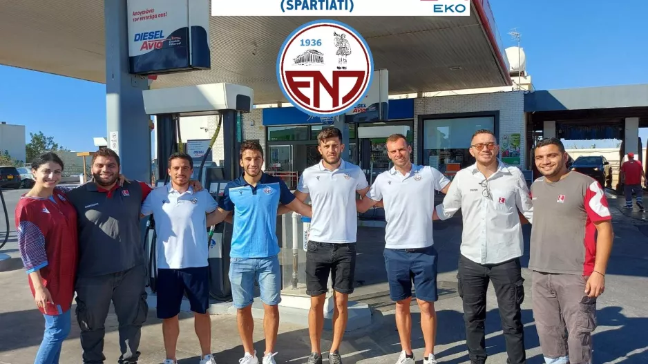 Επιστράτευση...και στο πλύσιμο!
