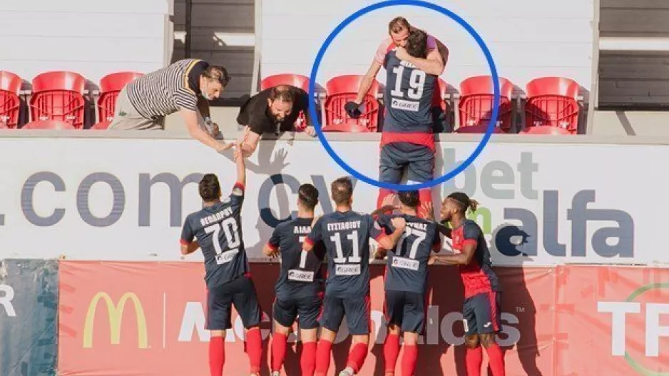 Το ξέσπασμα και η αφιέρωση του Μάρκου 