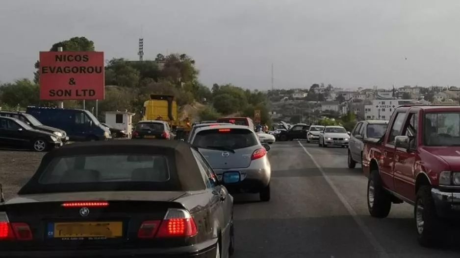 Λεμεσός: Καραμπόλα 10 οχημάτων με τραυματίες! 