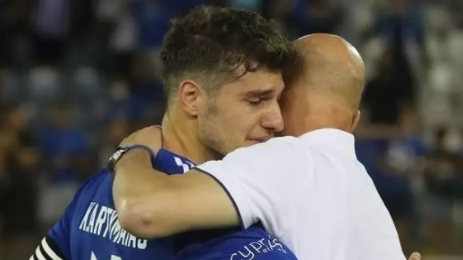 "Μια φωτογραφία, ΟΛΟ το ποδόσφαιρο. Respect"