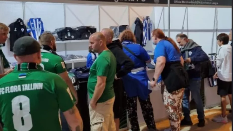Πήραν αναμνηστικά
