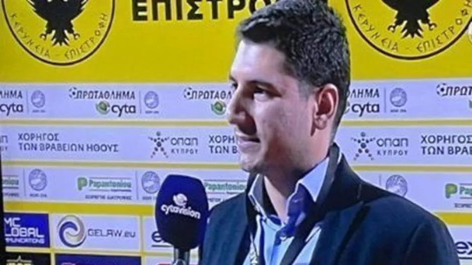 "Τα παιδιά στην Ομόνοια δεν συμφώνησαν να σηκώσουμε κοινό πανό για την Κερύνεια"